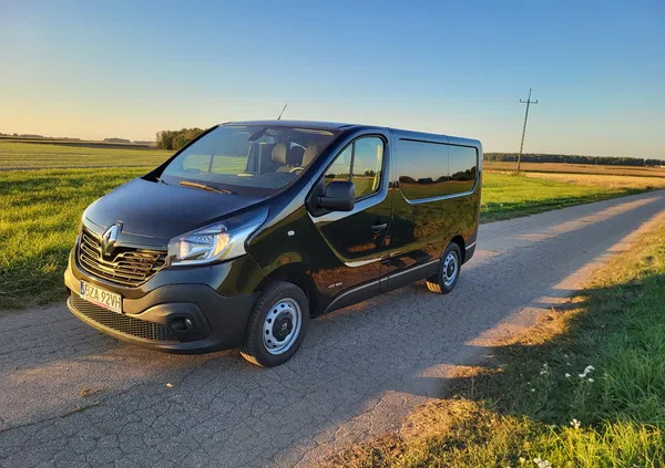 samochody osobowe Renault Trafic cena 48900 przebieg: 106878, rok produkcji 2016 z Zambrów